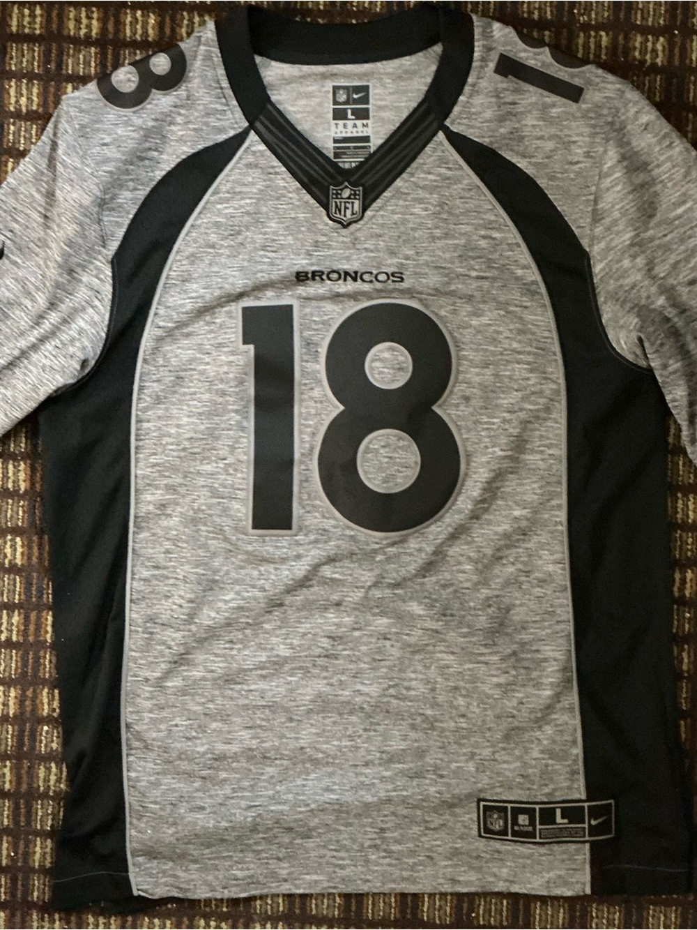 Nike NFL Performance Jersey #18 Peyton Manning Denver Broncos NWoT Large gray/bk